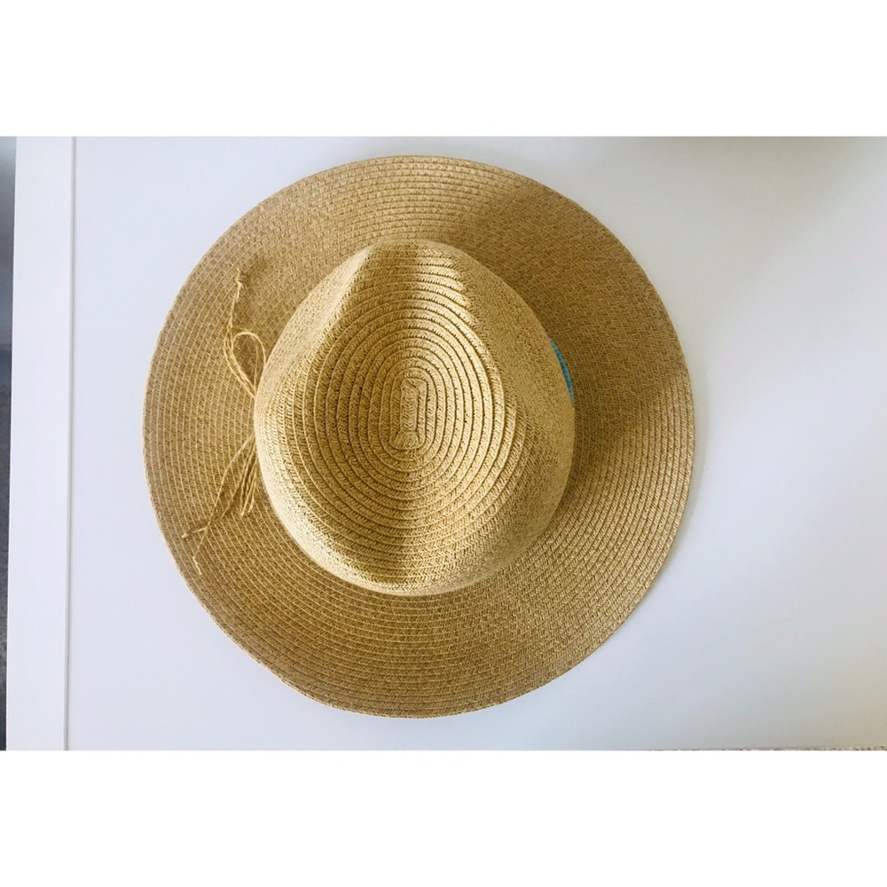 Hat - Picture 8 of 8
